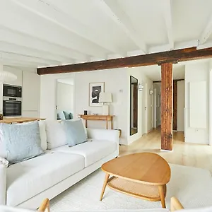 Balmoral By Basque Homes Apartment